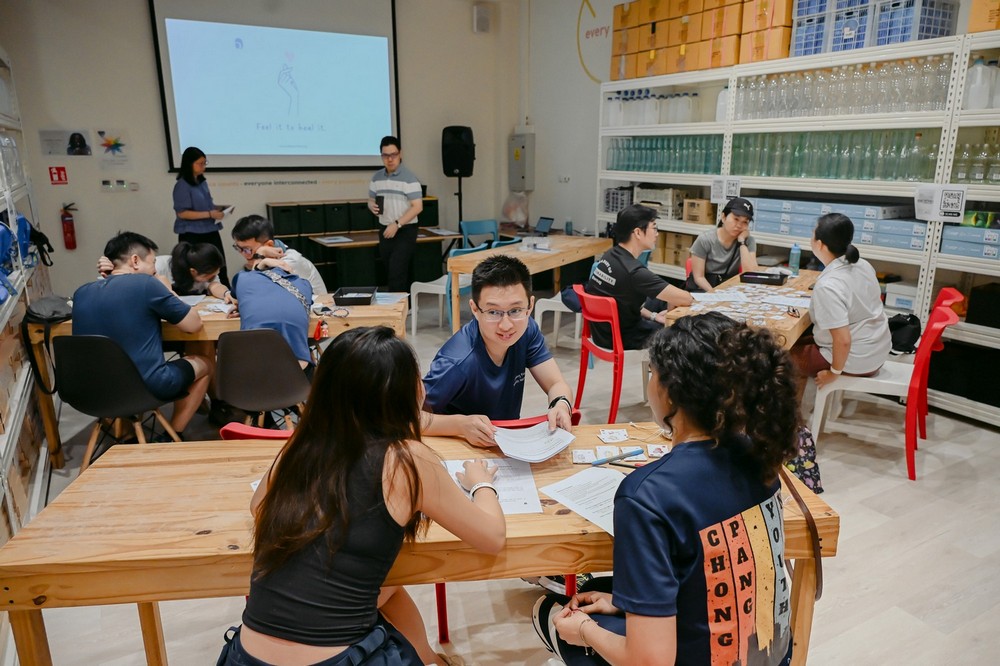 In the "Emotional Rest" experience zone, participants learned that emotions are neither good nor bad, and were introduced to techniques for identifying and expressing them. (Photo by Chai Yu Leong)